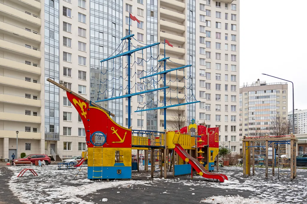 Яркая квартира в Приморском районе