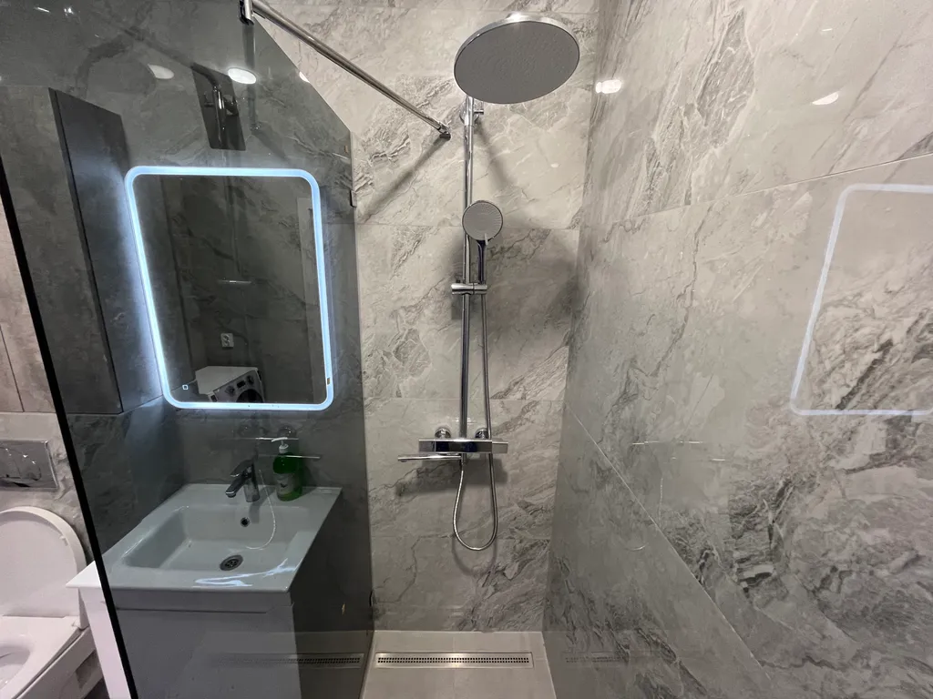 Квартира рядом с магазином Лемана про