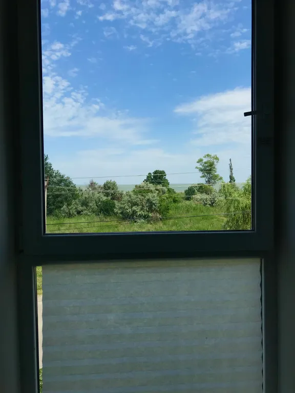 Комфорт в ста метрах от берега