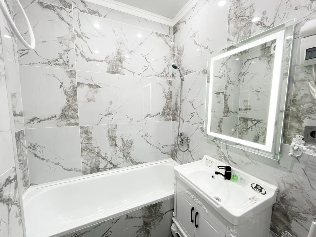 Квартира Уютная чистая современная квартира — Алматы