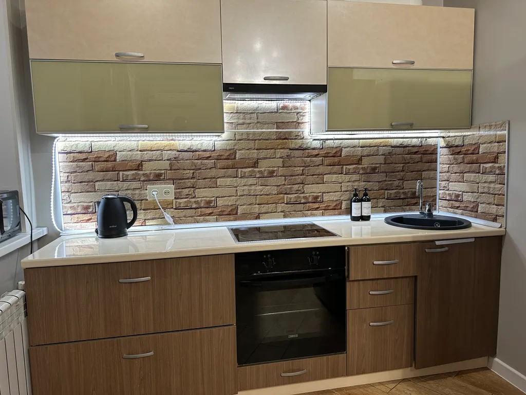 Светлая, уютная студия