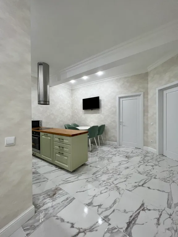 Квартира с боковым видом на бухту и горы