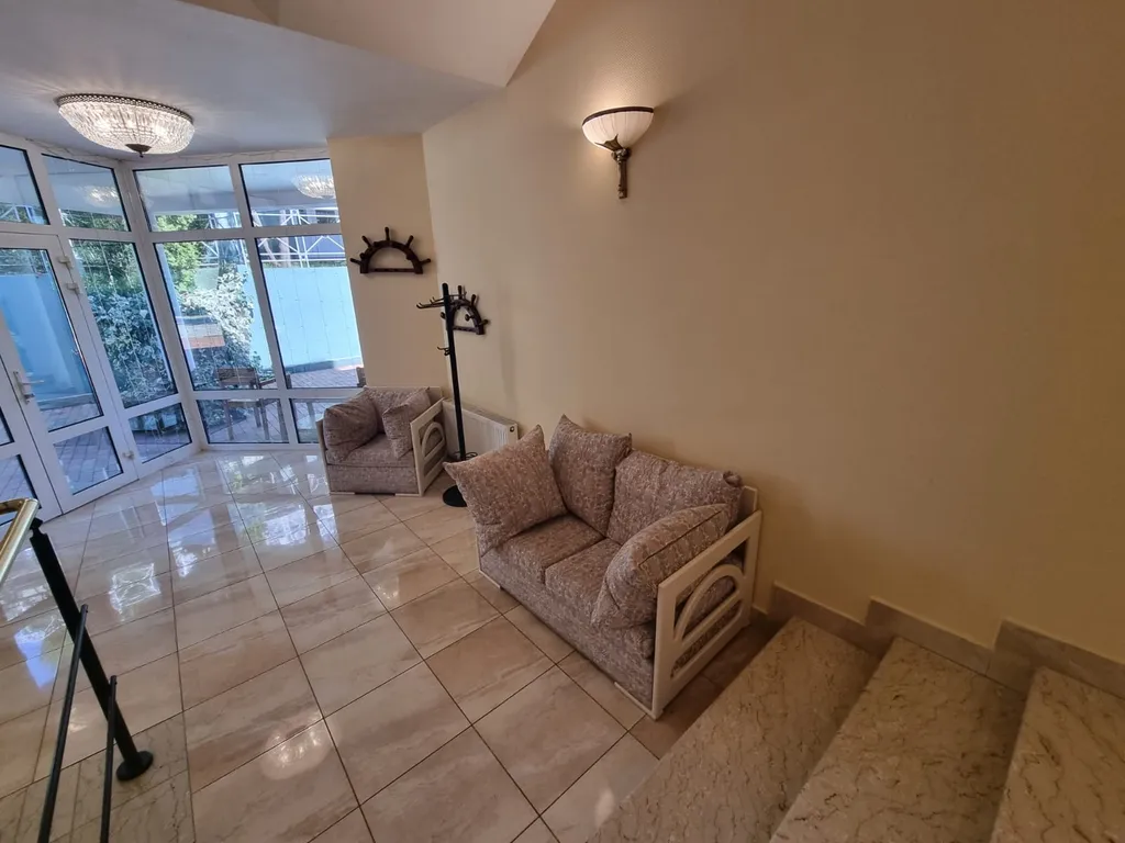 Вилла с открытым бассейном и видом на море