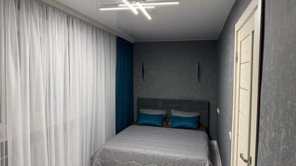 Квартира в центре на берегу озера