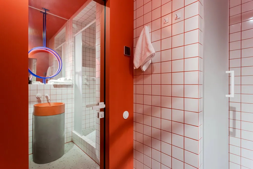 Уникальная студия с самым высоким подиумом