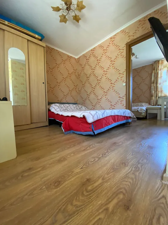 Коттедж Дом в тихом месте у моря — аренда посуточно в Вардане