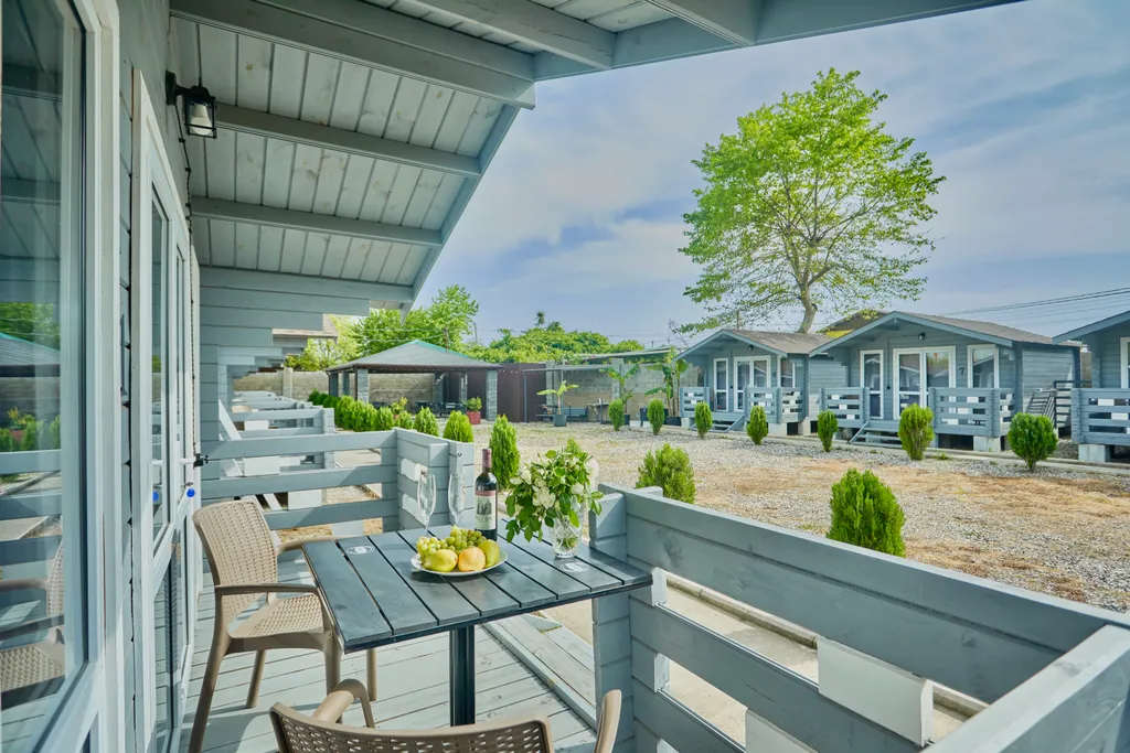 Коттедж 1-комнатный Дом — Сухум