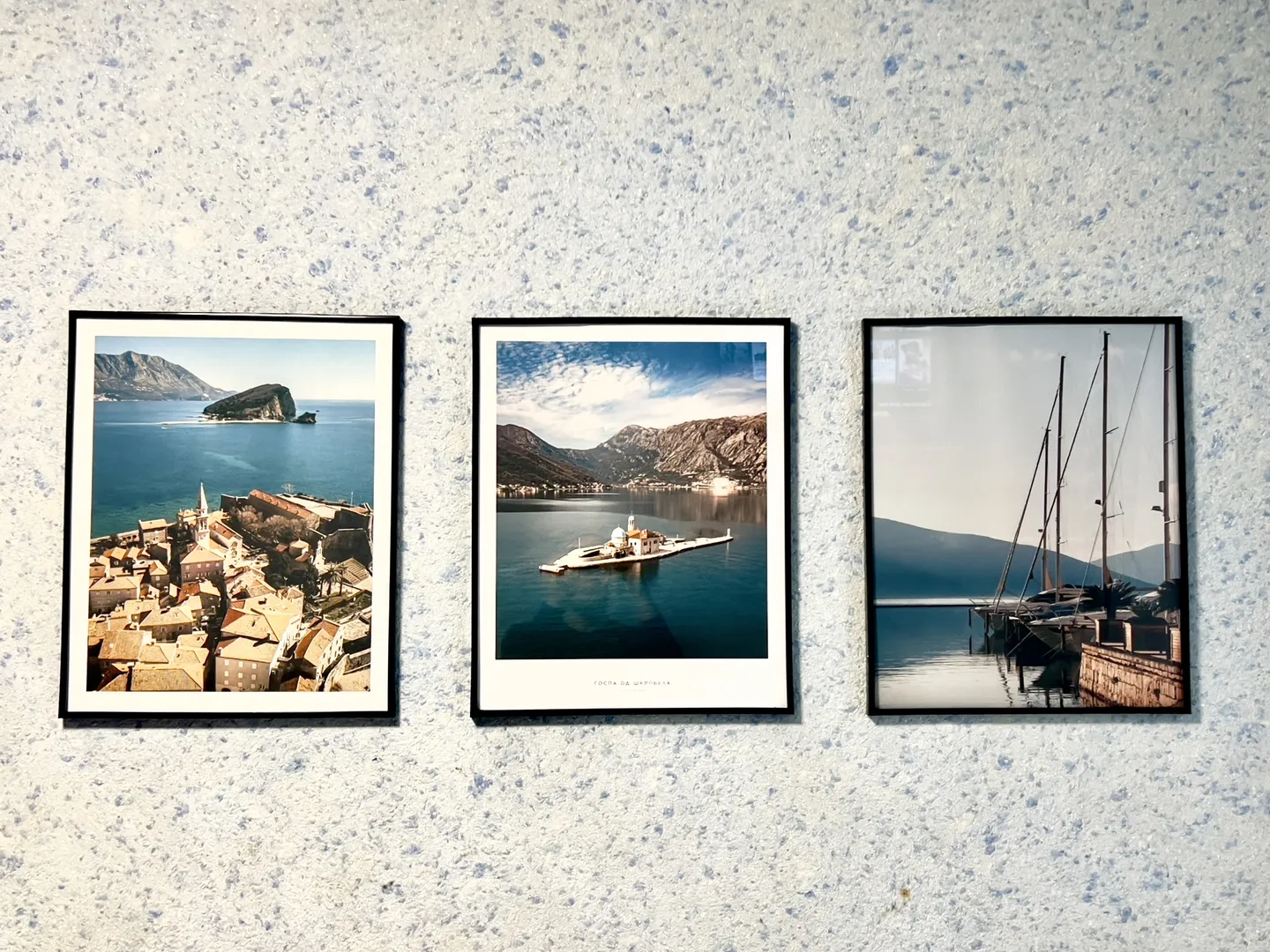 Фото