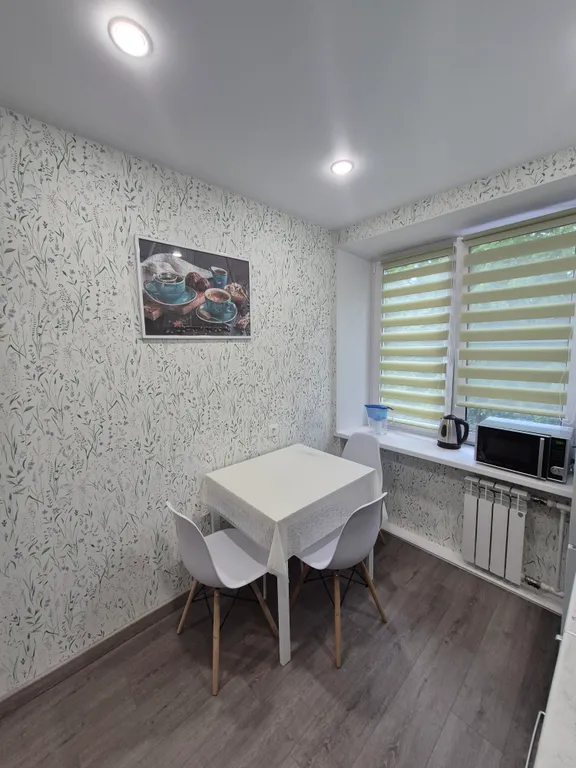 Квартира в самом центре Петергофа!