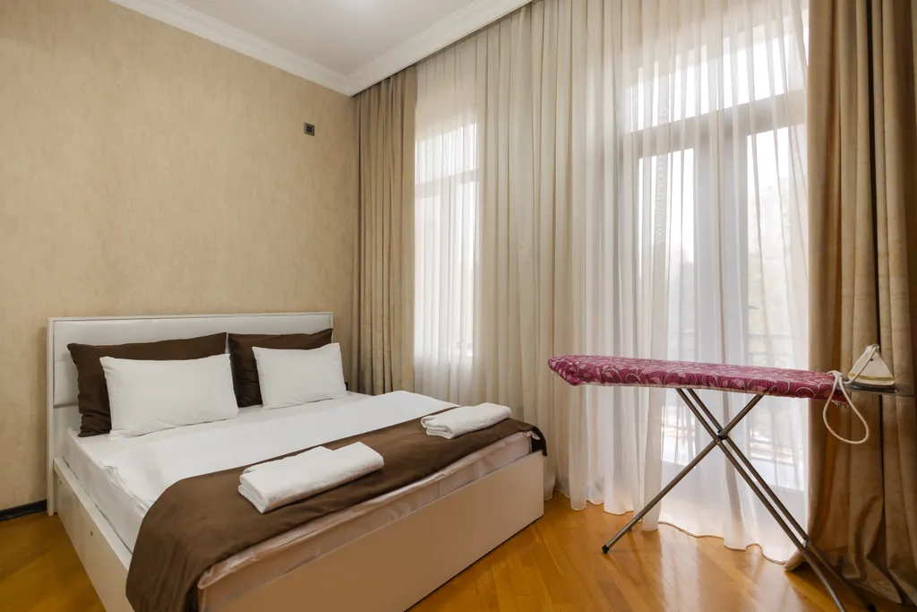 2 спальни + гостиная, прямой балкон с видом на гору Таргова