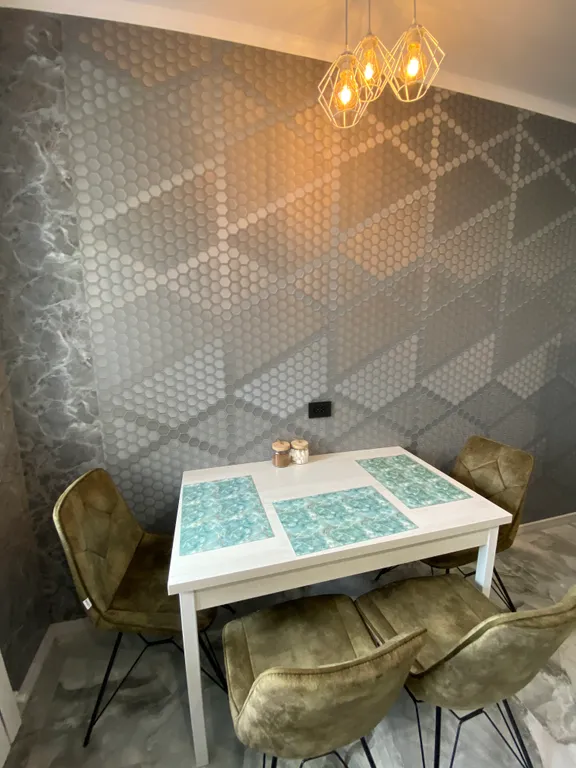 Уютная квартира рядом с аэропортом с видом на горы