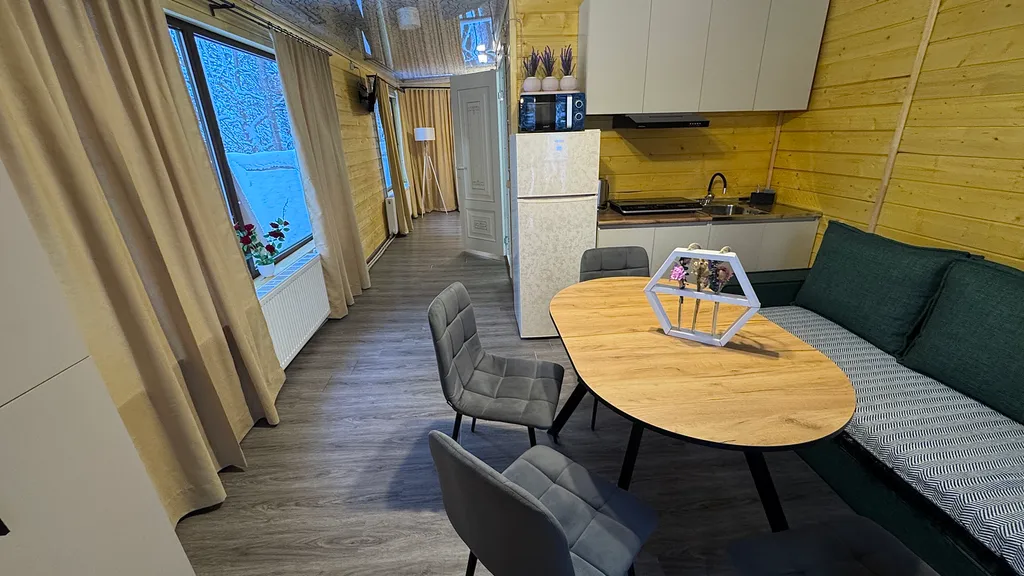 Студия с красивым видом