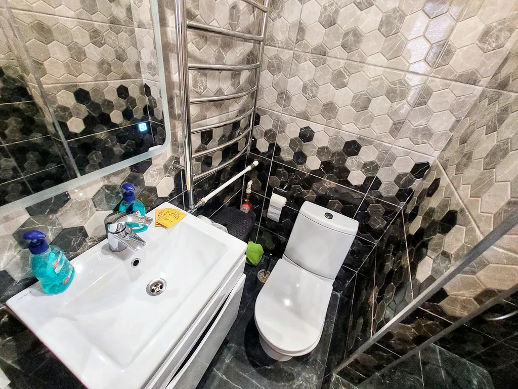 Квартира с балконом в 50 метрах от набережной Ялты