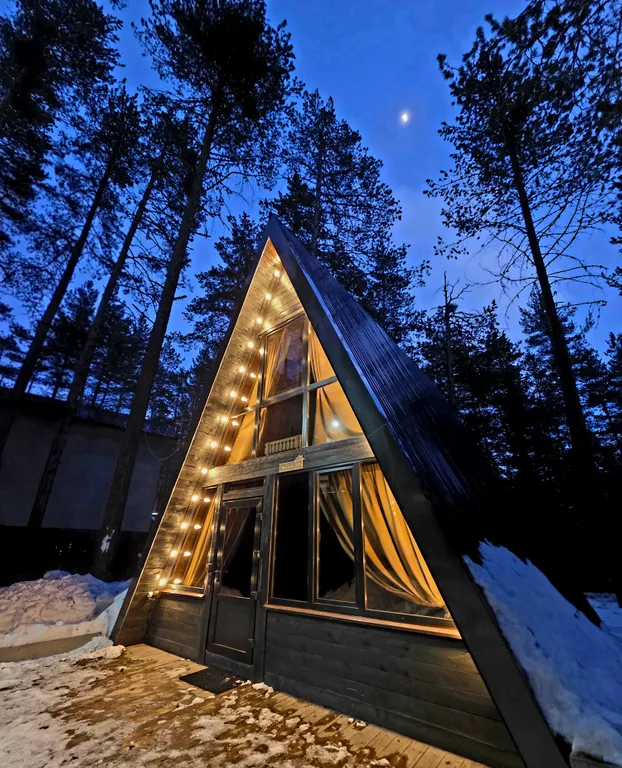 Коттедж Дом в стиле а-фрейм в сосновом лесу, рядом с горной речкой, экологичес — аренда посуточно в Терскол