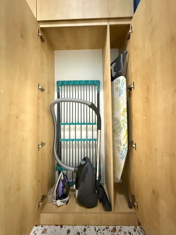 Винтажная квартира с камином в центральном районе Тбилиси, Чугурети