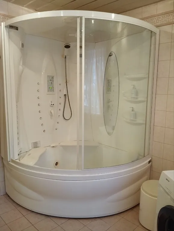 Дом у озера