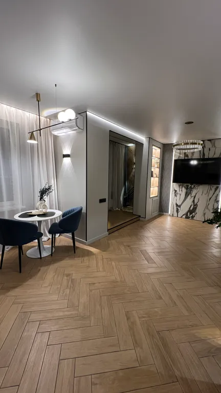 Дизайнерская квартира в центре города