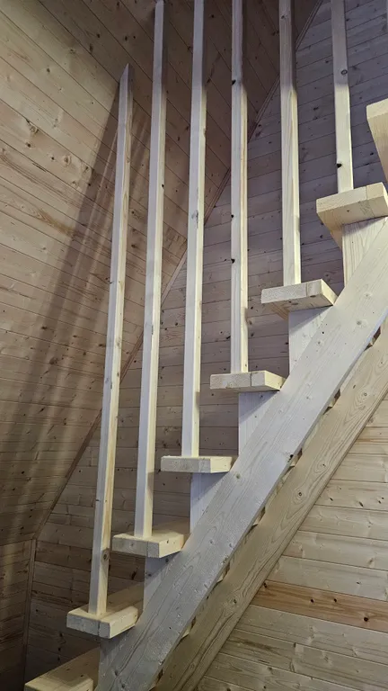 Новый двухуровневый Афрейм, две спальни и гостиная на Софийской поляне