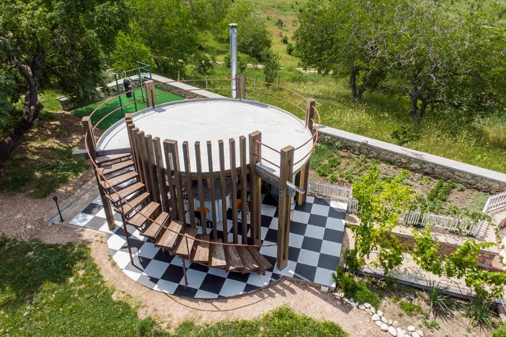 Сферический дом