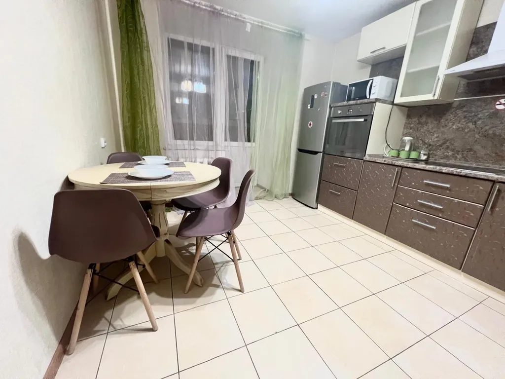 Просторная квартира с большой кухней