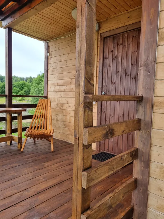 Уютный дом на берегу озеру "Прозрачный берег №3"