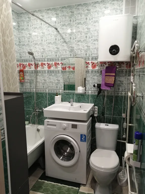 Квартира Квартира с видом на площадь — Тихвин