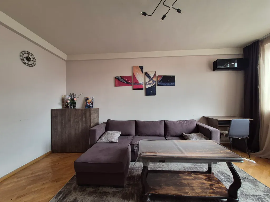 Квартира около Оперы и Каскада