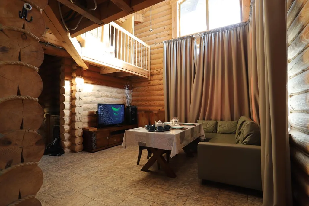 Коттедж Уютный дом на берегу реки — Новая Ладога