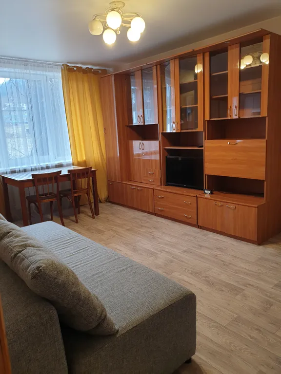 Уютная, солнечная квартира с видом на горы — аренда посуточно в Байкальск