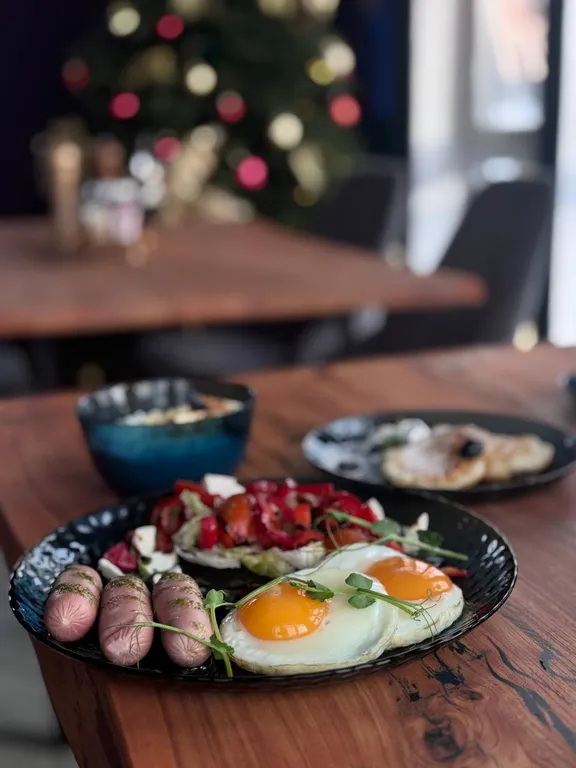 целый дом по цене двухместного номера. бесплатный трансфер до горы