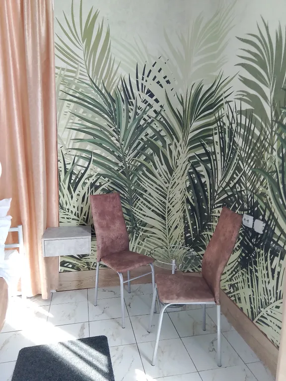 Студия с отдельно выделенной спальней, в шаговой доступности до моря