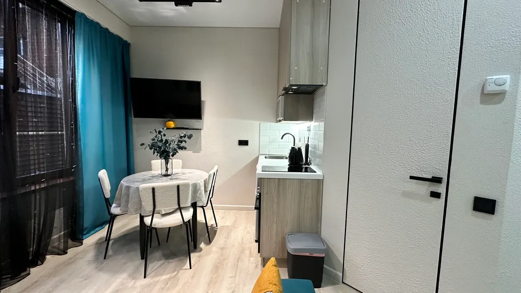 Уютный апартамент с отдельной спальней