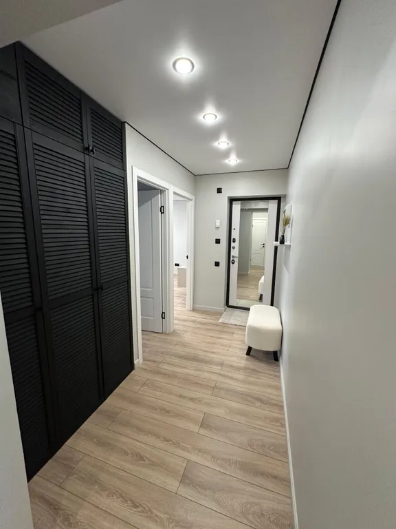 Квартира Квартира Три раздельные комнаты, новый ремонт — Москва