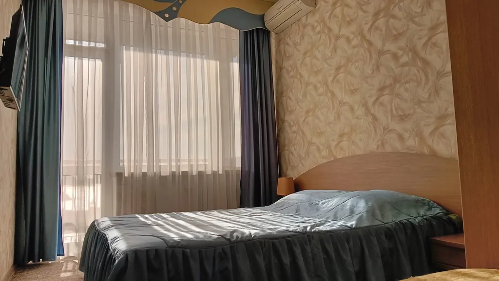 Номер с кухней-гостиной