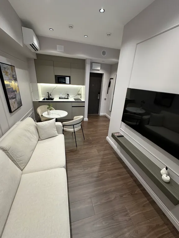 Семейный большой апартамент в АК Моне с бассейном