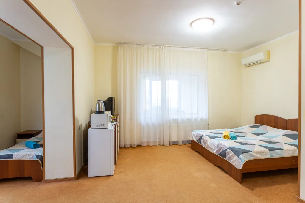 302 Alliance Apartments на Летней, 50