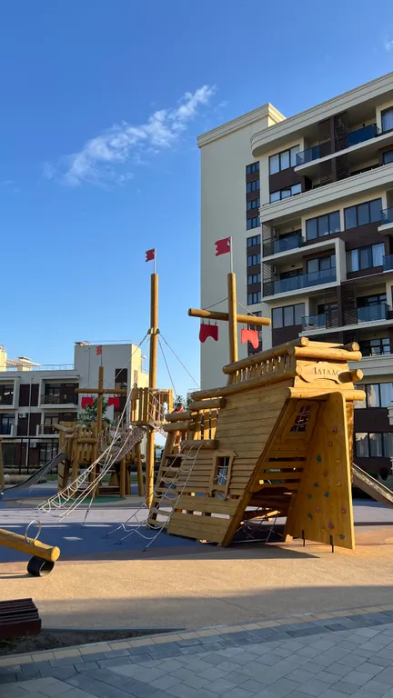 Шикарные апартаменты на первой береговой линии с бассейном