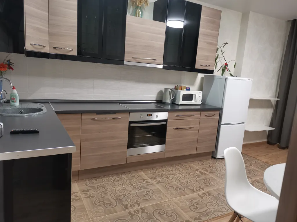 Квартира Уютная квартира-евродвушка с видом на парк — Екатеринбург