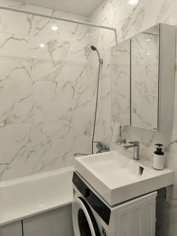 Уютная современная студия ждет гостей