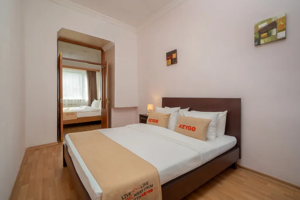 Апартаменты около Ереванского Оперного Театра