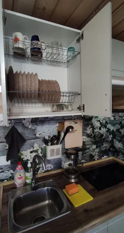 Коттедж Уютный домик в лесу №5 с двумя спальнями — Кутузовское