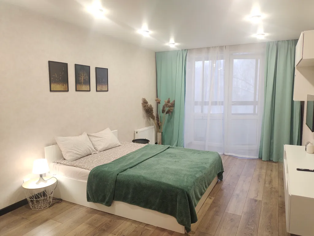 Квартира с новым ремонтом с самостоятельным заселением — аренда посуточно в Киров