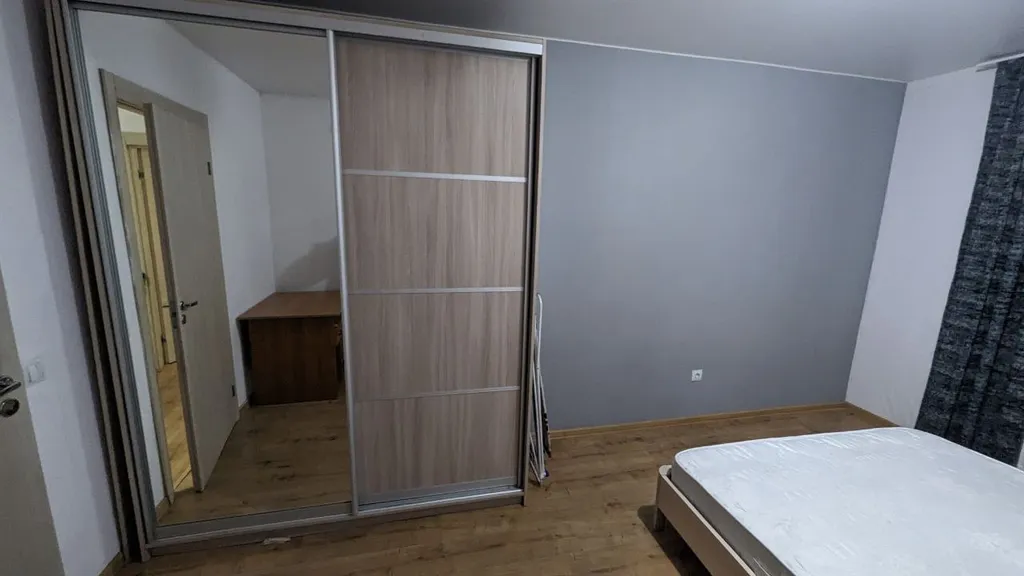 Квартира Просторная квартира с 2-изолированными комнатами и большой кухней — Санкт-Петербург