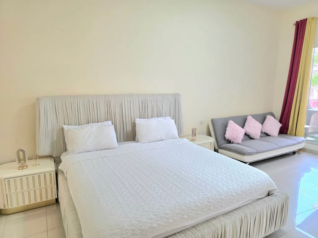 Апартаменты с частным пляжем и видом на море на острове Марджан