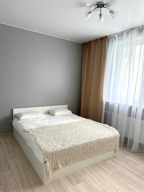 Новые апартаменты в парке в одной минуте от озера Сенеж