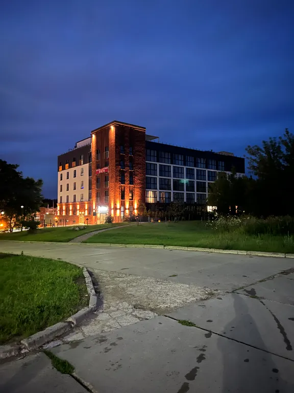 Новые апартаменты у моря в живописном месте в центре