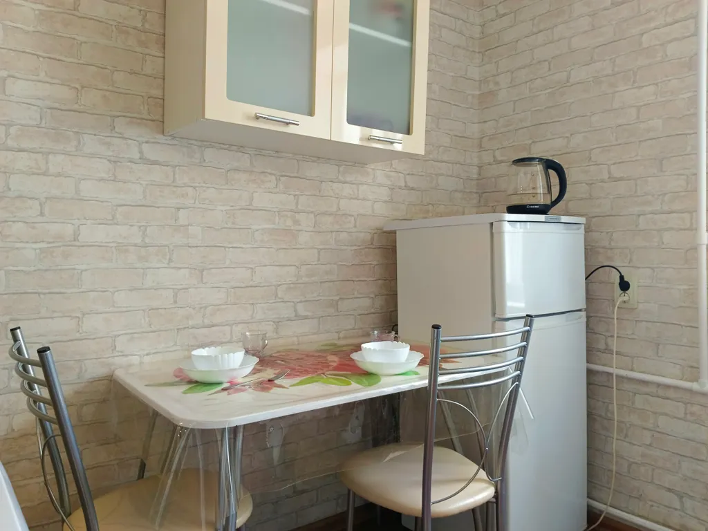 Уютная светлая квартира рядом с ТРЦ Алимпик