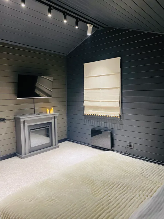 Загородный дом Loft lodge на берегу реки Ангара