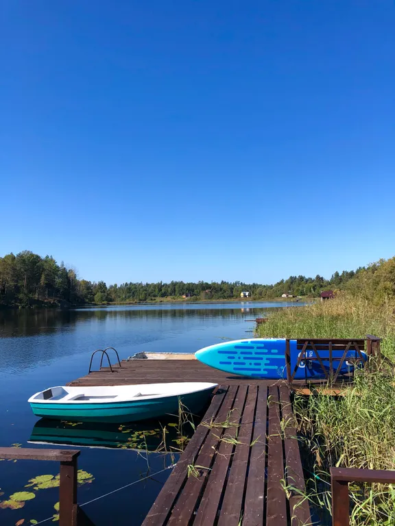 Бунгало у озера