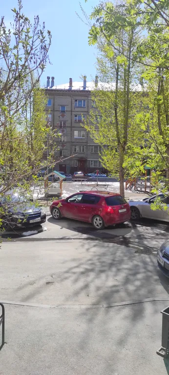 Квартира Двухкомнатная квартира в центре — Тюмень